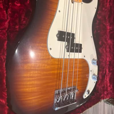 Fender American Select P Bass 2012 - Sunburst image 12