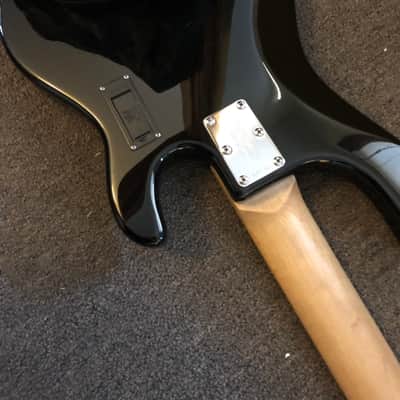 Ernie Ball Music Man StingRay 5 H Bass Guitar image 6