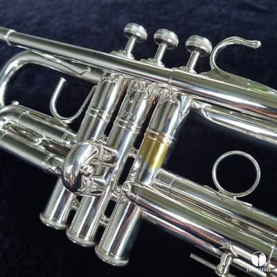 Vincent Bach Mercury Mt Vernon N.Y. cornet case mouthpiece GAMONBRASS image 9