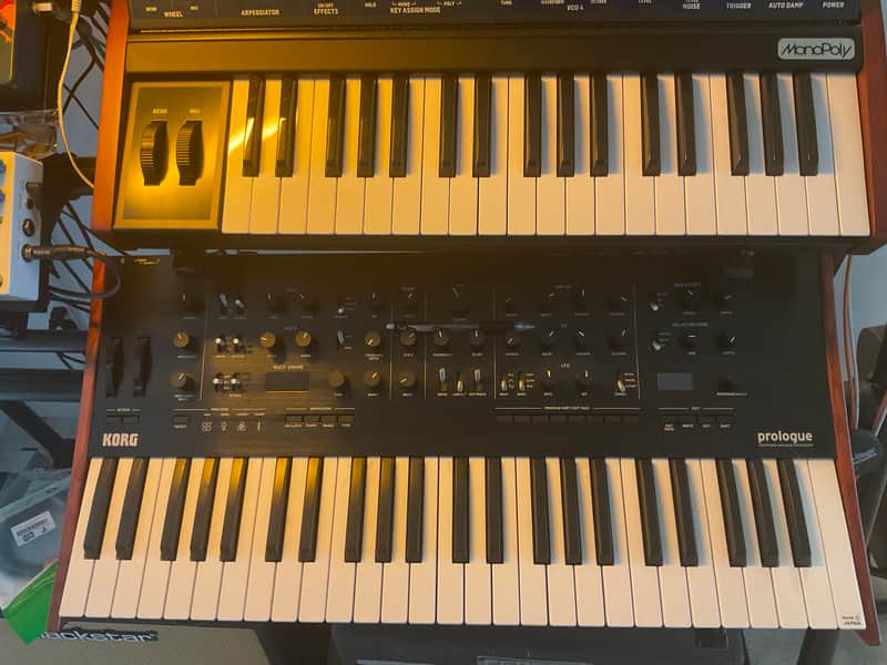 Korg Prologue 8 Polyphonic 49-Key 8-Voice Analog Synthesizer | Reverb