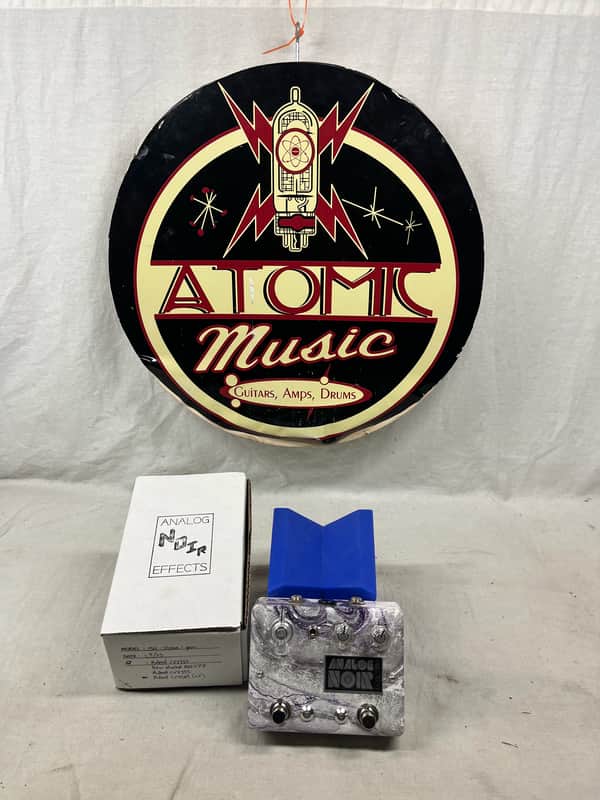 Analog Noir Effects MkI mk i 1 Octave + Gain Fuzz Pedal with Box 2025 image 1