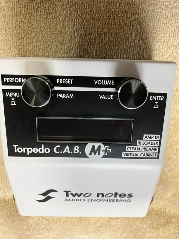 Two Notes Torpedo C.A.B. M+ Speaker Simulator | Reverb