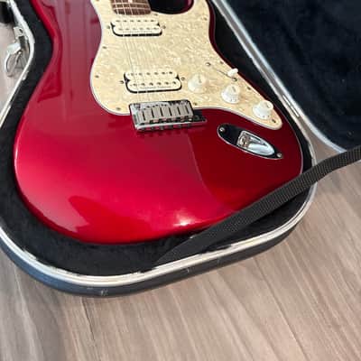 Fender Big Apple Stratocaster with Rosewood Fretboard 1997 - 2000 - Candy Apple Red image 2