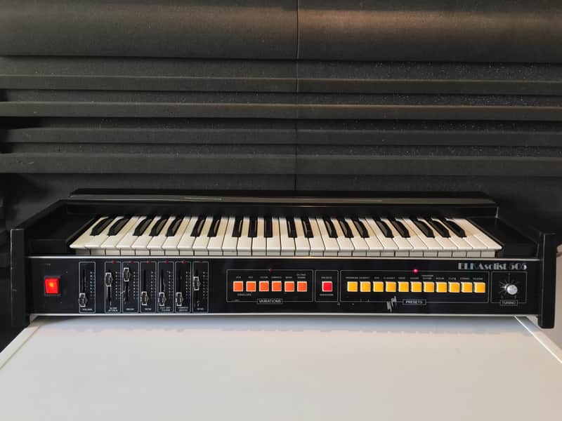 ELKA Soloist 505 monophonic Italian synth. ANALOG / Warm sound 70's / Moog Design image 1