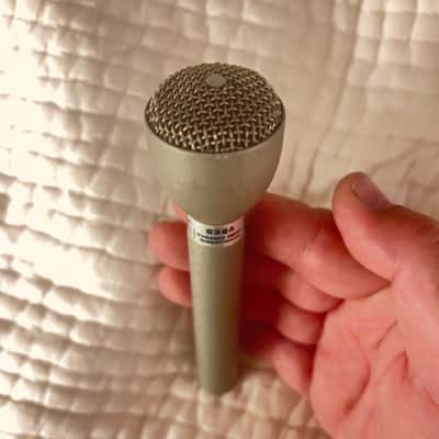 Electro-Voice 635A Omnidirectional Dynamic Microphone | Reverb