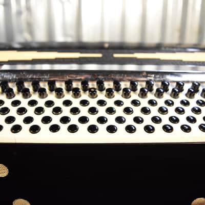 Guerrini Company 2/4 Student Accordion image 10