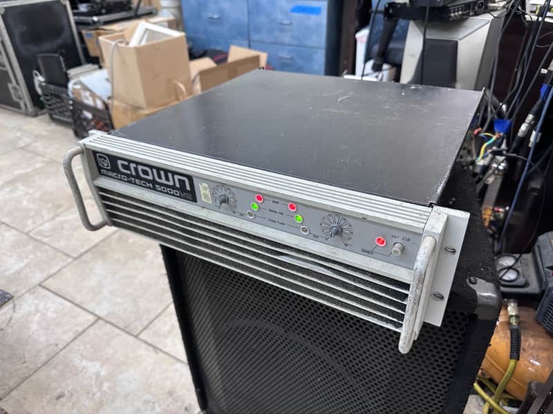 Crown Macro-Tech 5000VZ 2 Channel Power Amplifier - PARTS ONLY (#6644) image 1