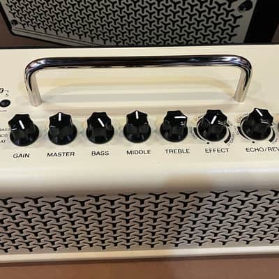 Yamaha THR10II 20-Watt 2x3" Digital Modeling Guitar Combo image 5