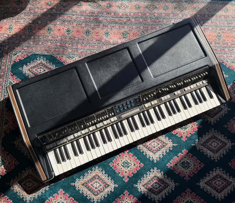 Moog Polymoog 203A 1975 - 1978 - Black image 1