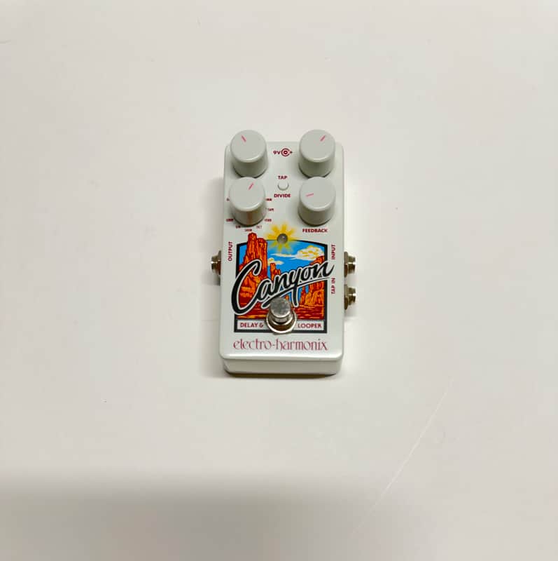 Electro-Harmonix Canyon 2017 - Present - White image 1