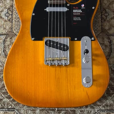 Fender American Performer Telecaster in Honeyburst w/ Rosewood Fingerboard and Gig Bag image 2