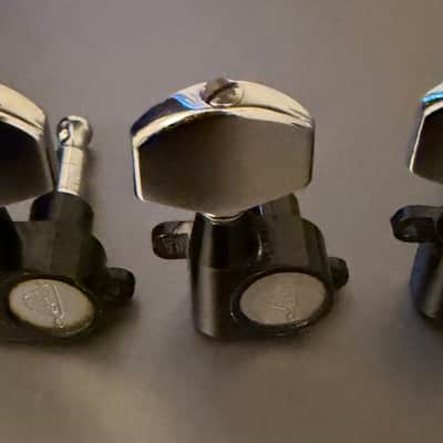 Levin W 30,32,32J,35,36 and WR 36 1976-1979 [E,A,D] tuners. Levin logo & black plastic casing Made in Germany by Schaller image 2