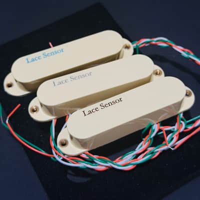 Fender Lace Sensors “Blue Fire” Set 2026 - Cream