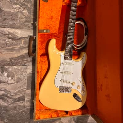Fender Yngwie Malmsteen Stratocaster USA 2019 - Vintage white - RW board