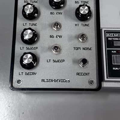 Roland TR-606 Drumatix modified 1980s - Silver image 5