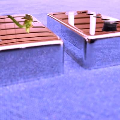 D'Angelico Humbucking Pickup Covers Chrome 2020 - Chrome image 8