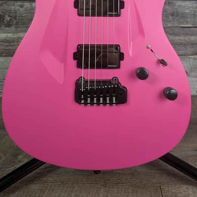 Arisitides 060R w/Fishman Fluence Pink w/Mono Gigbag - Used image 3