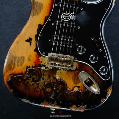 Fender Stratocaster FSR Paisley HSS Black/Gold Leaf Heavy Aged Relic (RARE) image 4