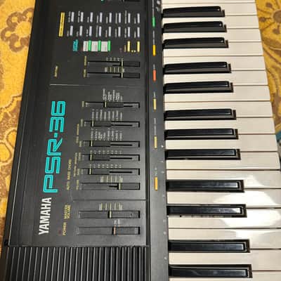 Yamaha PSR-36 image 8