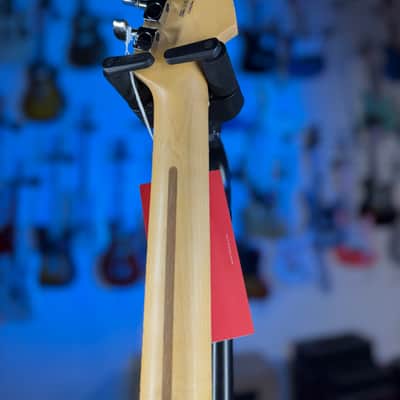 Fender American Professional II Stratocaster Left-handed - Olympic White with Maple Fingerboard! 602 image 10