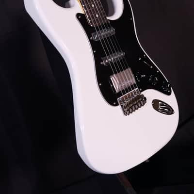 Tokai Goldstar Sound HSS-Style, Alder Body, Rosewood Fretboard - Olympic White image 3