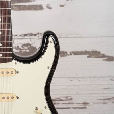 Fender Stratocaster XII 12-String 2002-2004 - 3 Tone Sunburst image 10