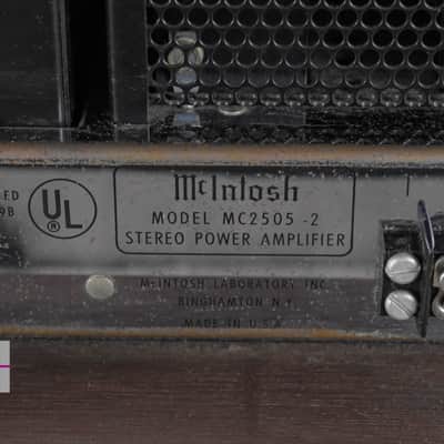 McIntosh MC2505-2 Stereo Power Amplifier In Good condition. image 13