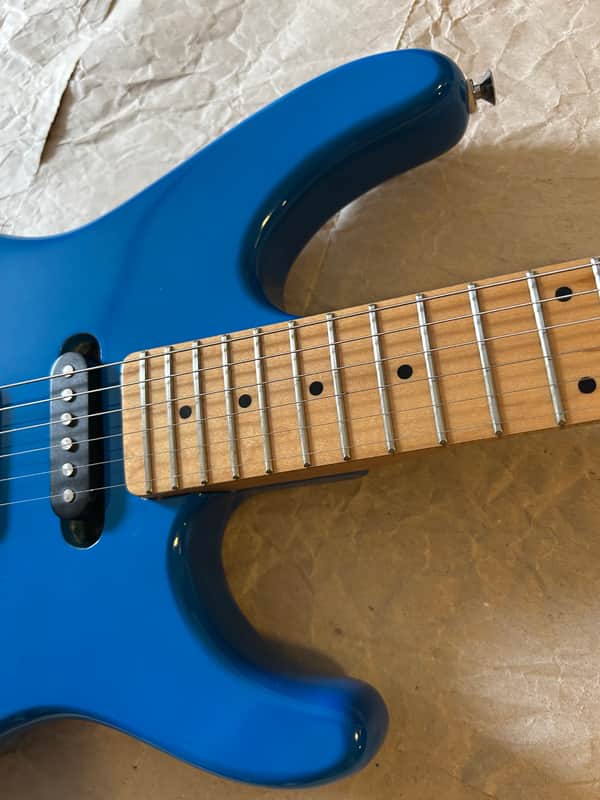 Washburn G-Junior G-JRV late-80s - Blue MIK 25.4scale Small bodied