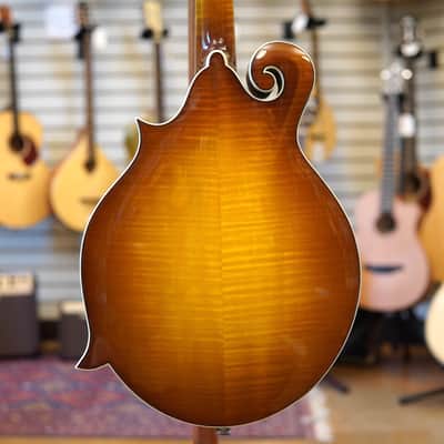 Eastman MD615 F-Style Solid Spruce/Maple Acoustic-Electric Mandolin Goldburst w/Hard Case image 3