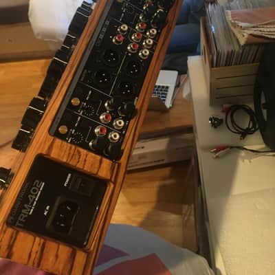 Omnitronic TRM 402 + WOOD frame ( Zebrano Essence) 2021 - Black image 1