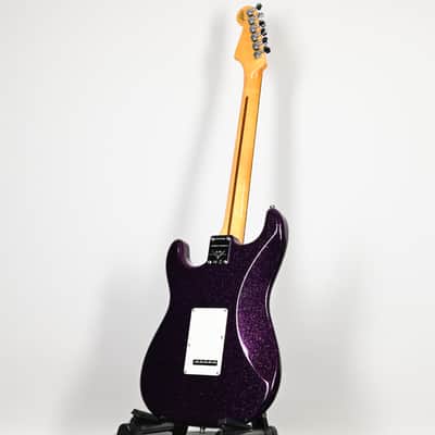 Fender Custom Shop Limited Edition Custom Deluxe Stratocaster NOS- Magenta Sparkle 2025 (CZ589381) image 14