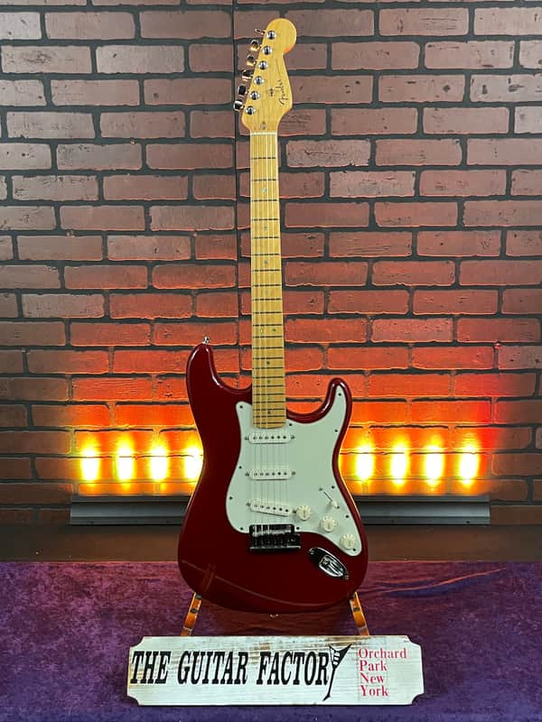 1998 Fender American Deluxe Stratocaster MN Crimson Red Transparent w/ Hard Case image 1