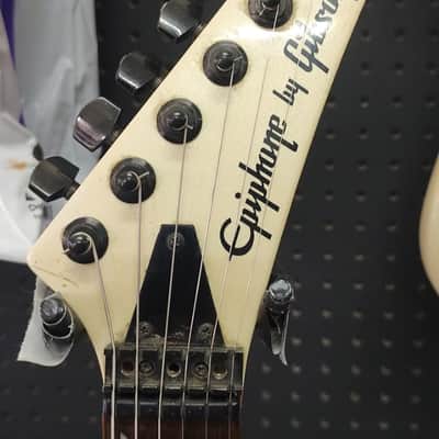 Epiphone S-800 1986 - 1988 - Pearl White image 2