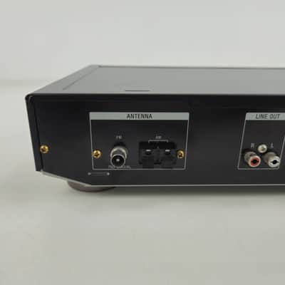 Sony ST - SE200 FM stereo / FM - AM Tuner image 9