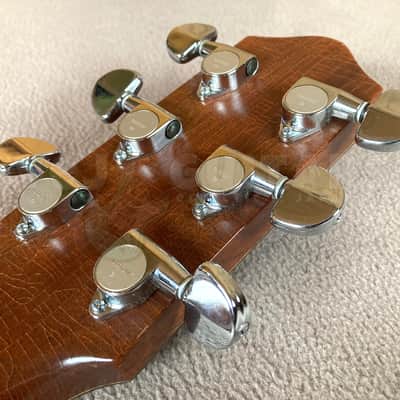 MARC BENETEAU (CANADA) LUTHIER-BUILT CONCERT ACOUSTIC 1992 w/HSC
