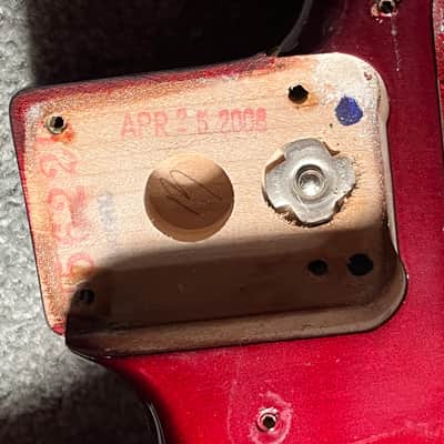 2008 Fender American Stratocaster guitar body red 4 lb 10 oz image 2