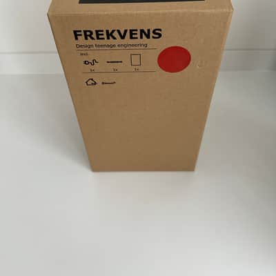 Teenage Engineering Frekvens 4x8" Bluetooth Speaker 2020 - Red image 2