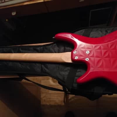 Ibanez Gio Soundgear electric bass-guitar w/ gig bag soft case image 3
