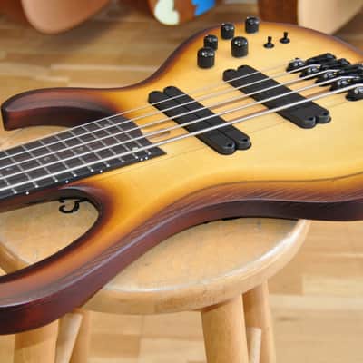 IBANEZ BTB705LM NNF Natural Browned Burst Flat / 5-String Light Multi Scale/ Bass Workshop Series / BTB705LM-NNF / I240402399 image 6