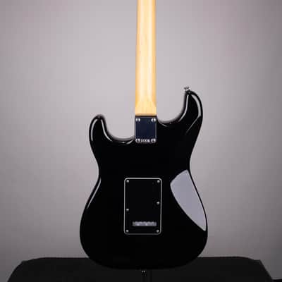 Fender Standard Stratocaster HSS – Black with Laurel Fingerboard image 4