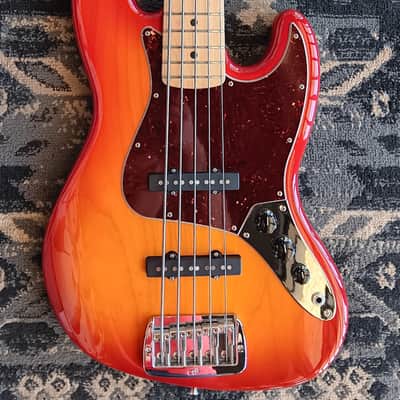 G&L JB 5 2017 - Cherry Burst image 13