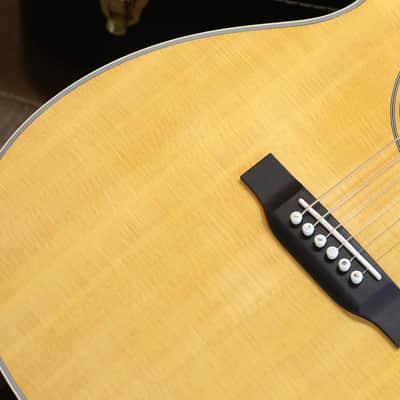 Minty! 2024 Martin J-40 Acoustic Guitar Natural + OHSC image 4