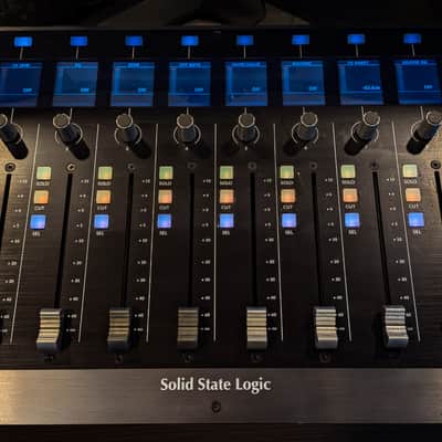 Solid State Logic SSL UF8 DAW Controller 2021 - Present - Black image 1