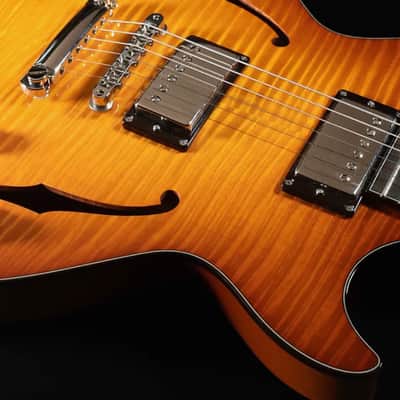 Collings SoCo Deluxe 2023 Premium Flamed Maple Tea Burst image 18