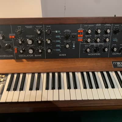 Moog Minimoog Model D 1971 - 1982