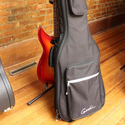 Godin Dorchester 4 Short Scale Bass 2017 Cherry Burst image 9