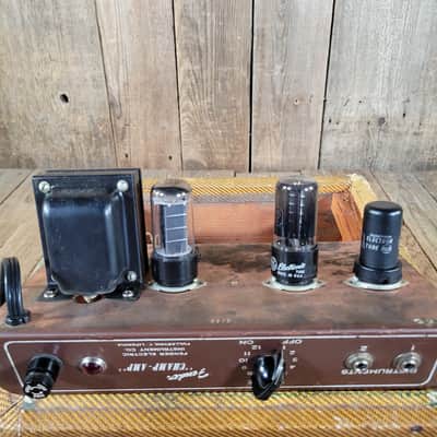 Fender Tweed Champ 5D1 Wide Panel 1956 - Tweed image 16