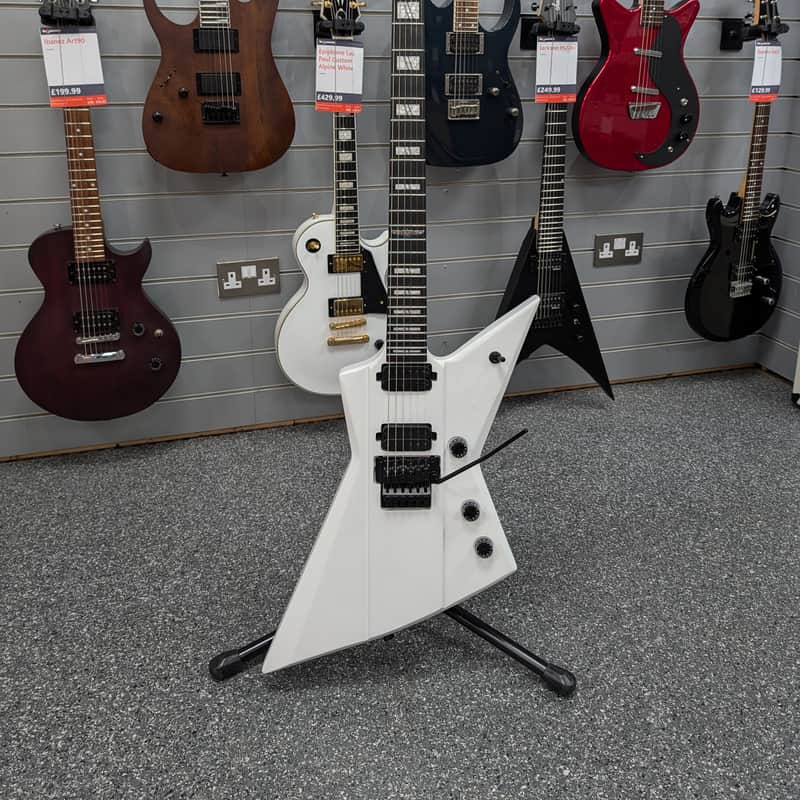 2020s’ Solar Guitars E1.6 Priestess White