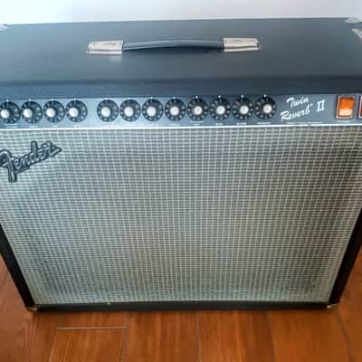 Fender Twin Reverb II 2-Channel 105-Watt 2x12" Guitar Combo 1983 - 1986 - Black image 2