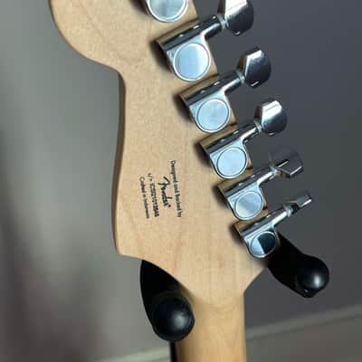 Squier Bullet Stratocaster HT - Fiesta Red image 10